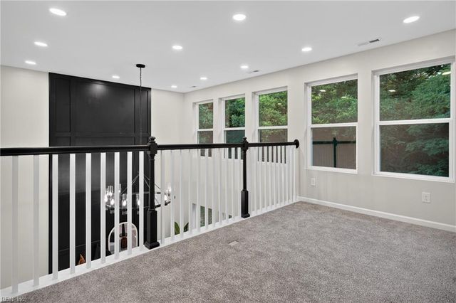993 Pitchkettle RD, Suffolk, VA 23434