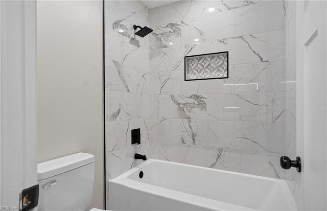 993 Pitchkettle RD, Suffolk, VA 23434