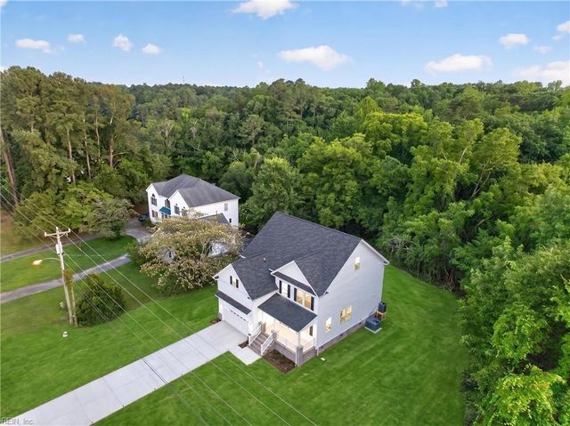 993 Pitchkettle RD, Suffolk, VA 23434