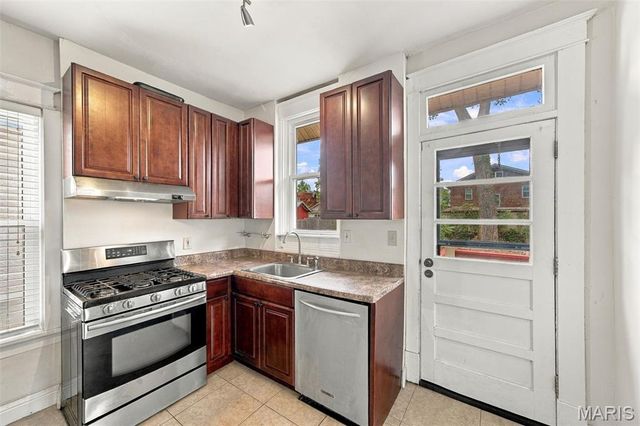 2256 Yale Avenue, Maplewood, MO 63143
