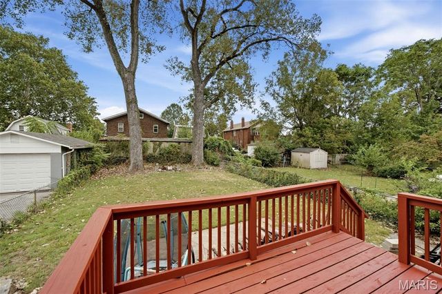 2256 Yale Avenue, Maplewood, MO 63143