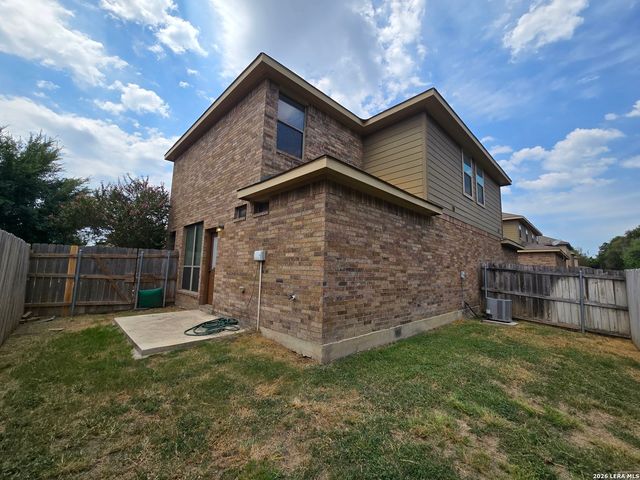 1141 BROWN ROCK DR, New Braunfels, TX 78130
