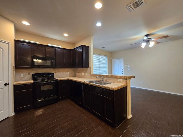 1141 BROWN ROCK DR, New Braunfels, TX 78130