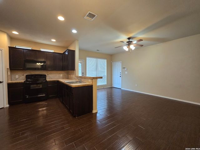 1141 BROWN ROCK DR, New Braunfels, TX 78130