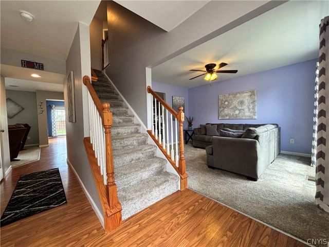 5489 Bingley Lane, Clay, NY 13041