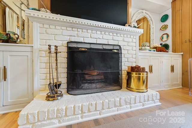 614 Ellsworth Road, Charlotte, NC 28211