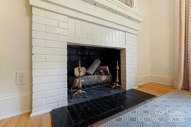 614 Ellsworth Road, Charlotte, NC 28211