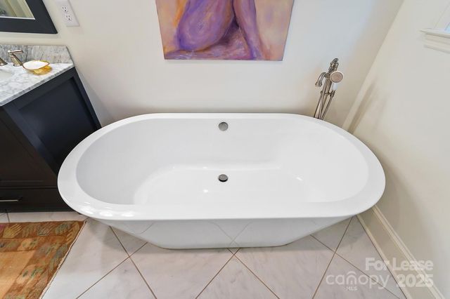 614 Ellsworth Road, Charlotte, NC 28211