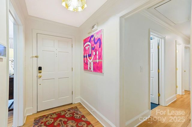 614 Ellsworth Road, Charlotte, NC 28211