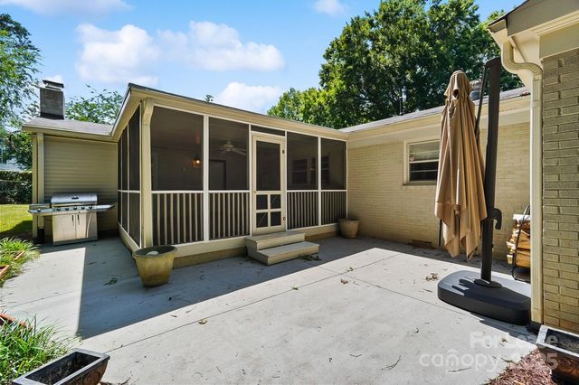 614 Ellsworth Road, Charlotte, NC 28211