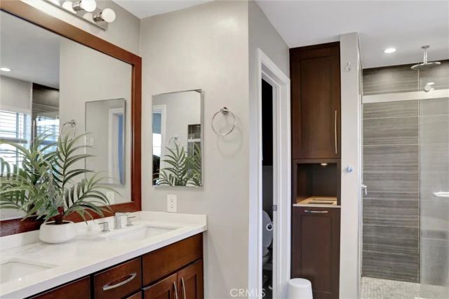 4265 Yosemite, Los Angeles, CA 90065