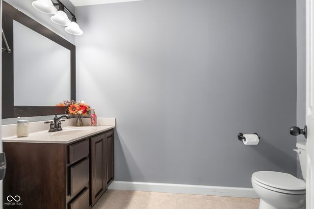 11005 N County Road 425 E, Hope, IN 47246