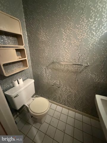 611 JAEGER CT, Sicklerville, NJ 08081