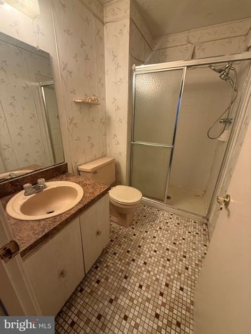 611 JAEGER CT, Sicklerville, NJ 08081