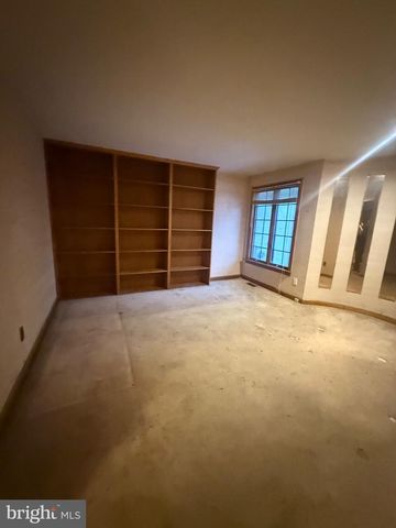 611 JAEGER CT, Sicklerville, NJ 08081