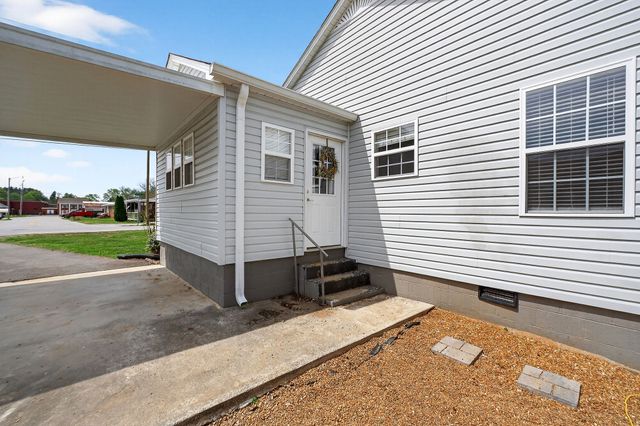 348 Burley St, Sparta, TN 38583