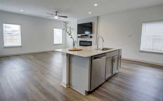 2823 Chase Cross Lane, Houston, TX 77047