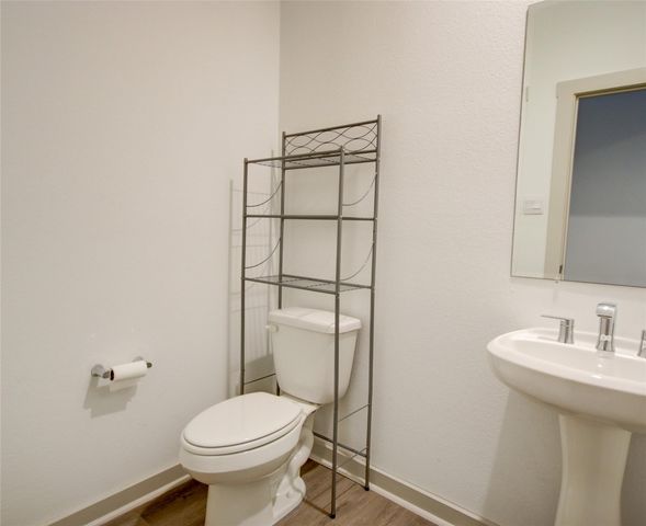 2823 Chase Cross Lane, Houston, TX 77047