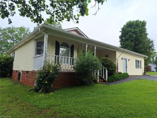 116 Strawberry Lane, Mount Airy, NC 27030