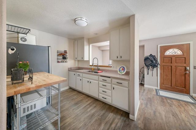 30073 Alta Mira Ln, Valley Center, CA 92082