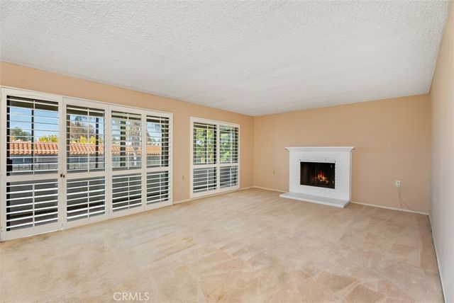 881 Via Mendoza D, Laguna Woods, CA 92637