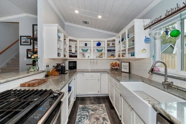 399 Crater Lake, Big Bear Lake, CA 92315