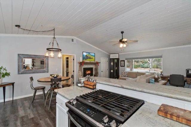 399 Crater Lake, Big Bear Lake, CA 92315