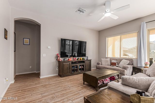 16007 W MONTANA DE ORO Drive, Surprise, AZ 85387