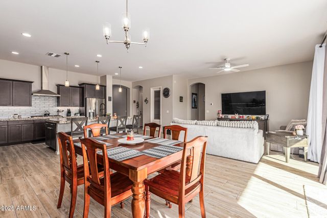 16007 W MONTANA DE ORO Drive, Surprise, AZ 85387