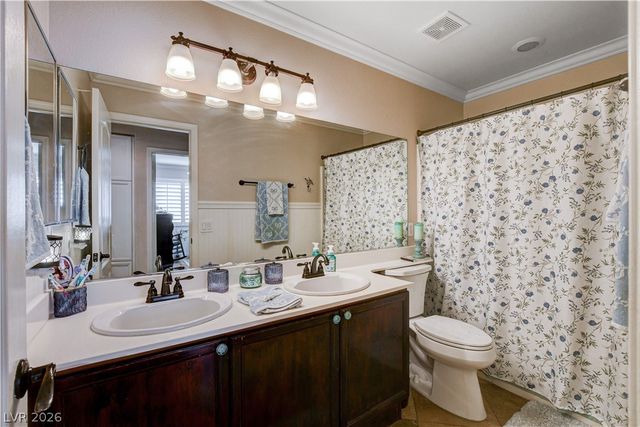 429 Flores Circle, Las Vegas, NV 89123