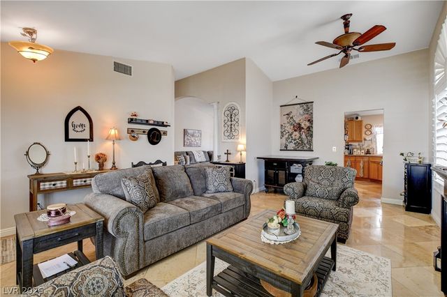 429 Flores Circle, Las Vegas, NV 89123