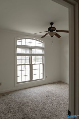 89 Lyle Circle, Somerville, AL 35670