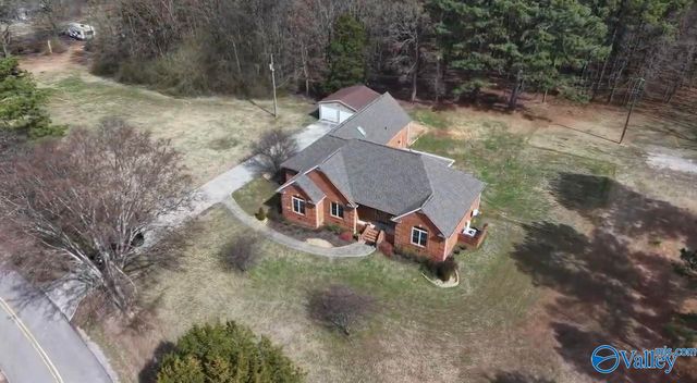 89 Lyle Circle, Somerville, AL 35670