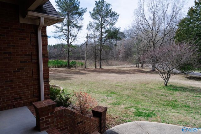 89 Lyle Circle, Somerville, AL 35670