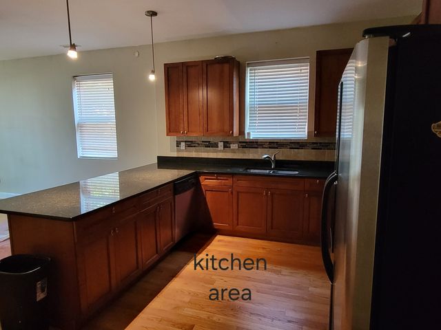 2651 E 74th Street 101, Chicago, IL 60649