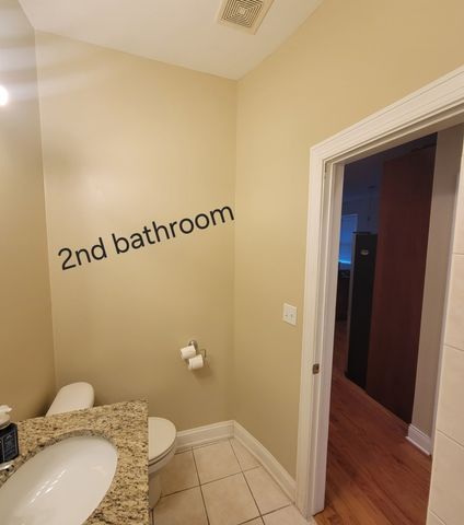 2651 E 74th Street 101, Chicago, IL 60649