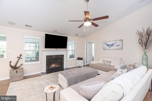 33186 OGRE DR, Ocean View, DE 19970