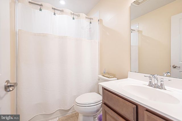 33186 OGRE DR, Ocean View, DE 19970