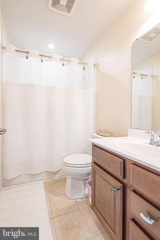 33186 OGRE DR, Ocean View, DE 19970