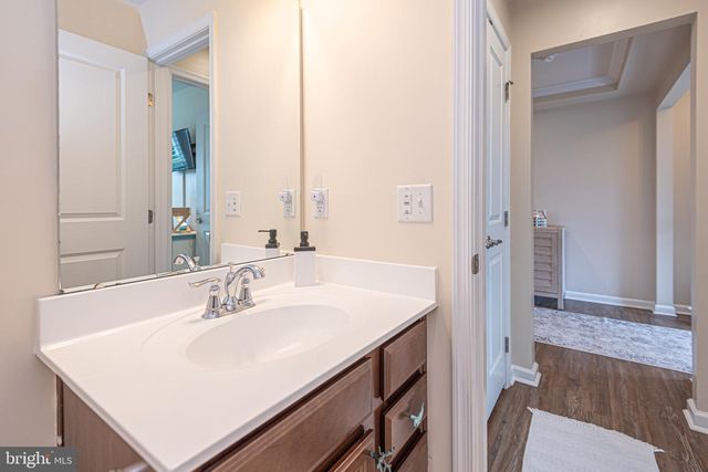 33186 OGRE DR, Ocean View, DE 19970