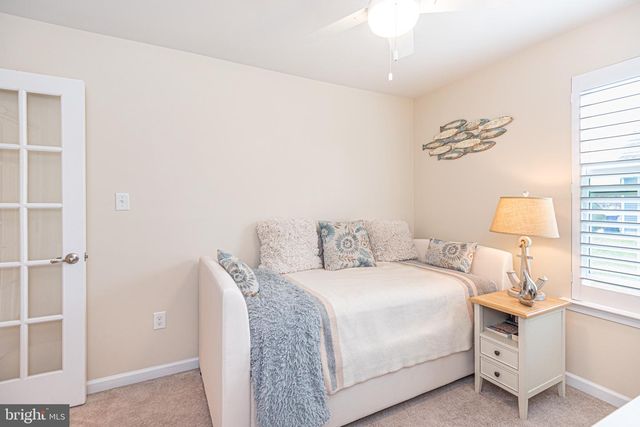 33186 OGRE DR, Ocean View, DE 19970