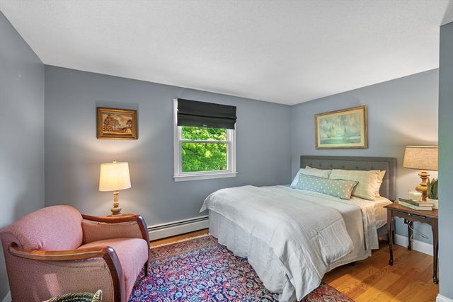 93 High St, Chelmsford, MA 01824