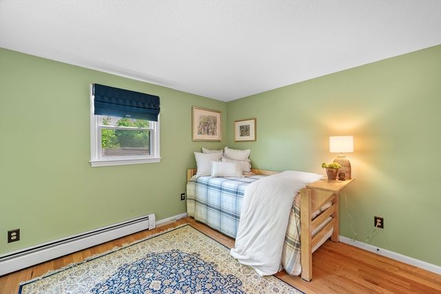 93 High St, Chelmsford, MA 01824