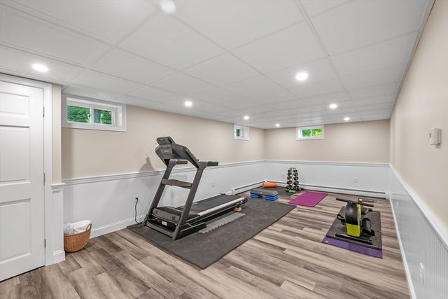93 High St, Chelmsford, MA 01824