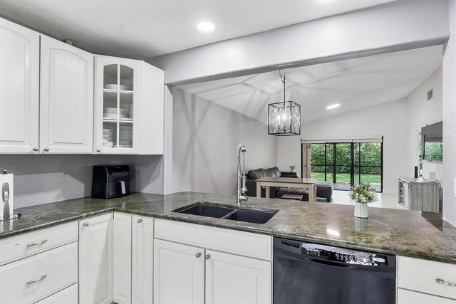 4148 Palm Forest Drive S, Delray Beach, FL 33445