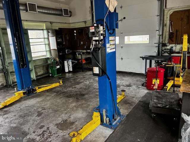 2801 BURLINGTON AVE, Delanco, NJ 08075