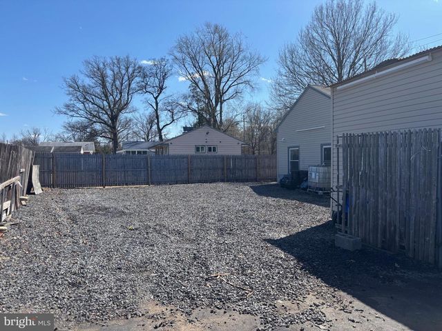 2801 BURLINGTON AVE, Delanco, NJ 08075