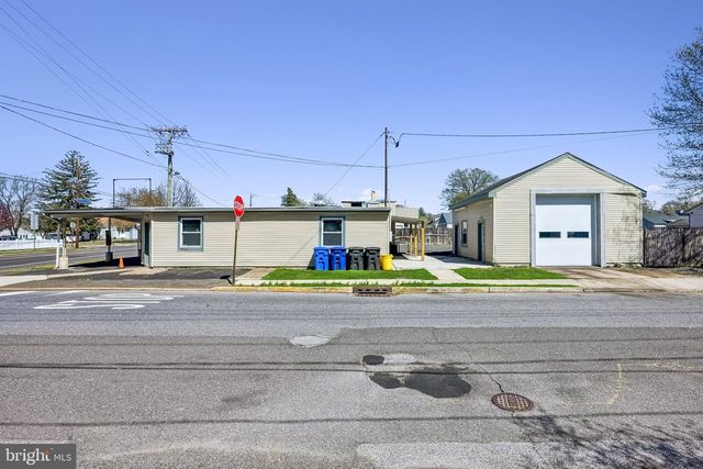 2801 BURLINGTON AVE, Delanco, NJ 08075