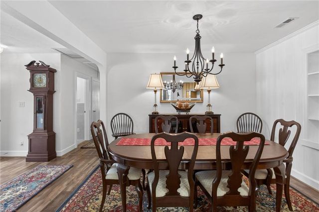 1200 Country Club RD, Newport News, VA 23606