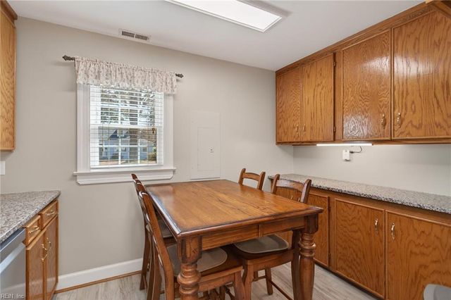 1200 Country Club RD, Newport News, VA 23606